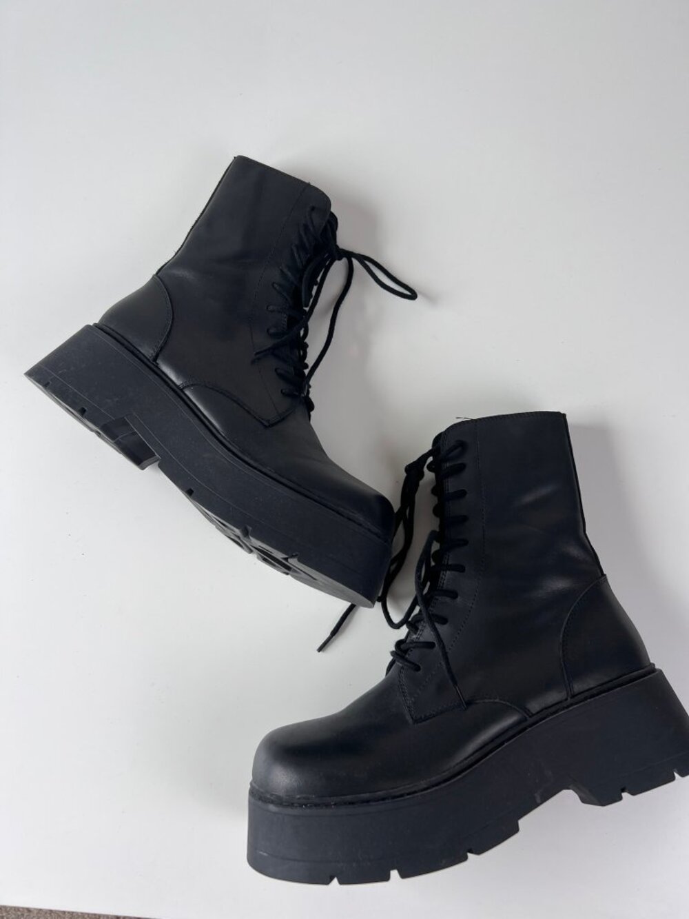 Unif Black Leather Lace Up Aux Combat Boot size 10 - Picture 3 of 9